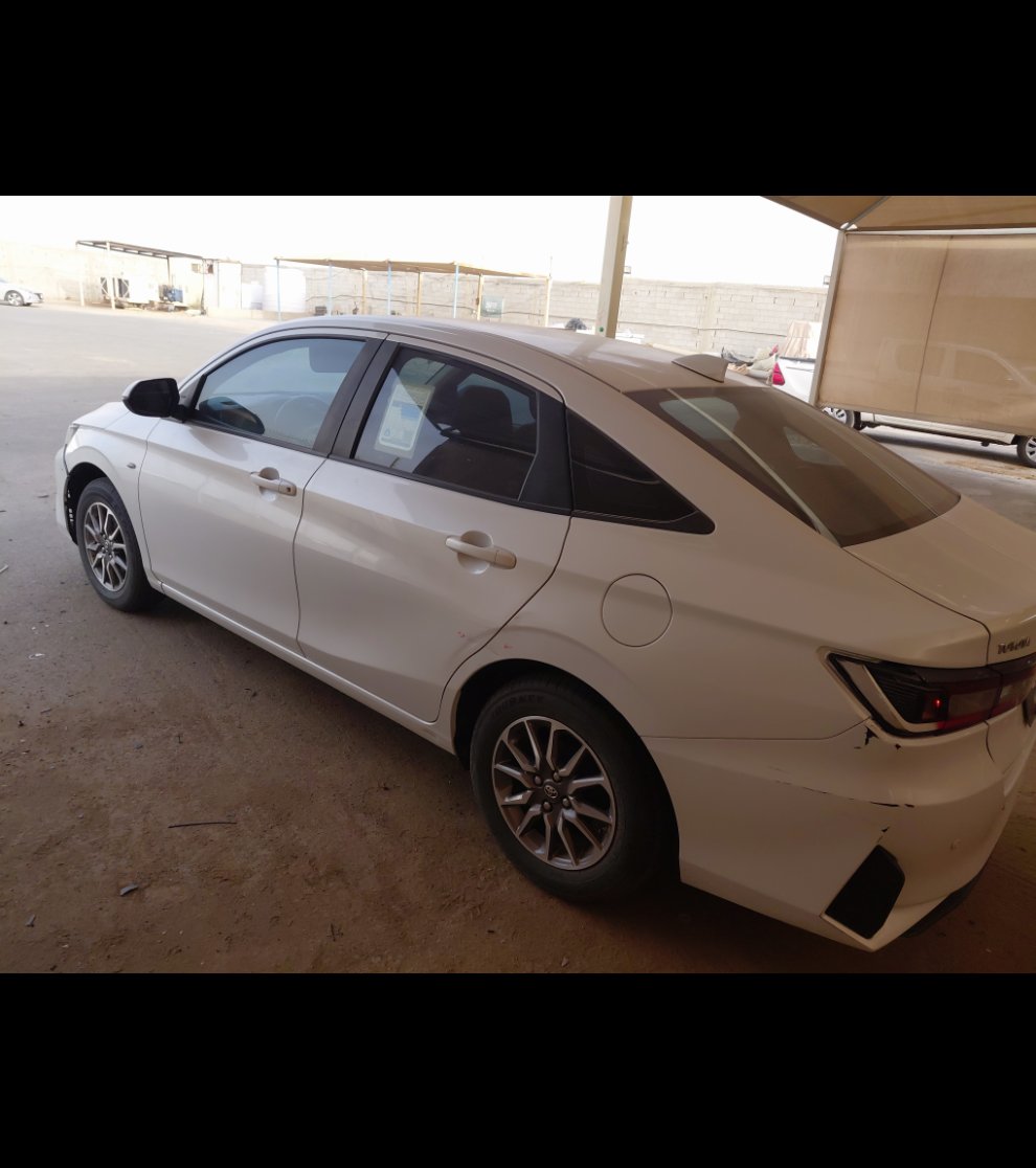 Toyota Yaris Y 2023 image