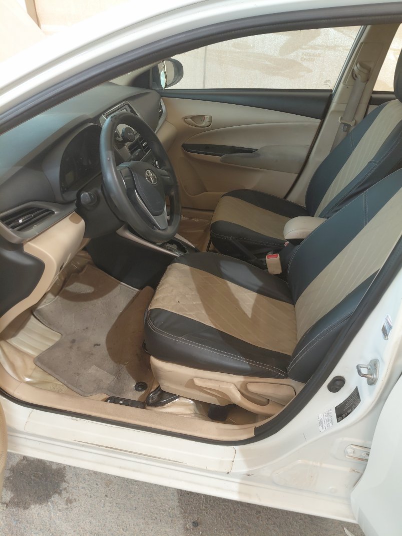 Toyota Yaris Y  2020 image