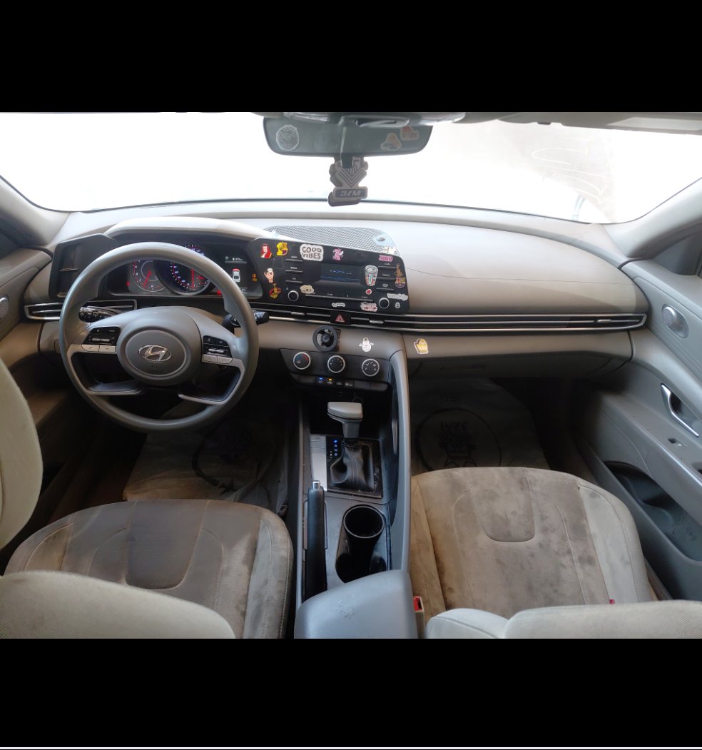 Hyundai Elantra  SPORT 2023 image