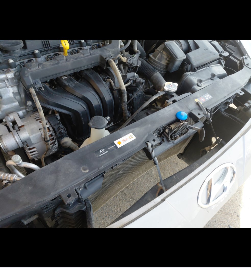 Hyundai Elantra  SPORT 2023 image