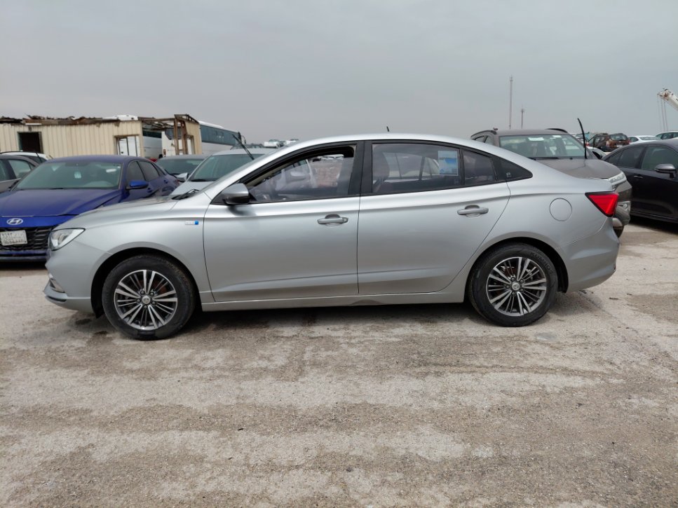 MG 5 عادي 2024 image