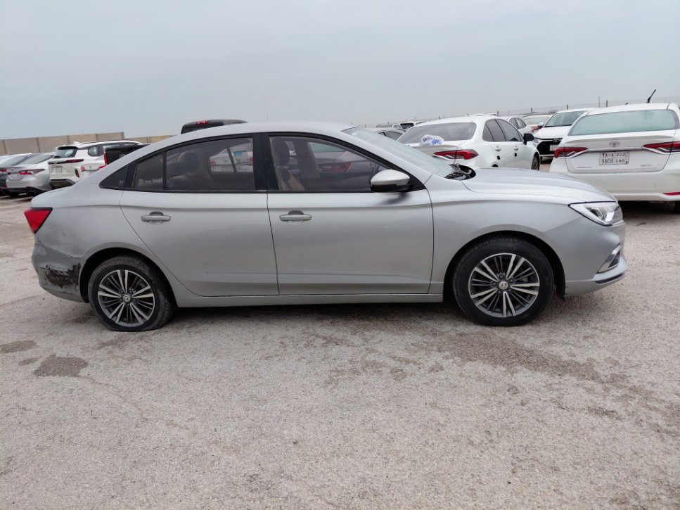 MG 5 عادي 2024 image