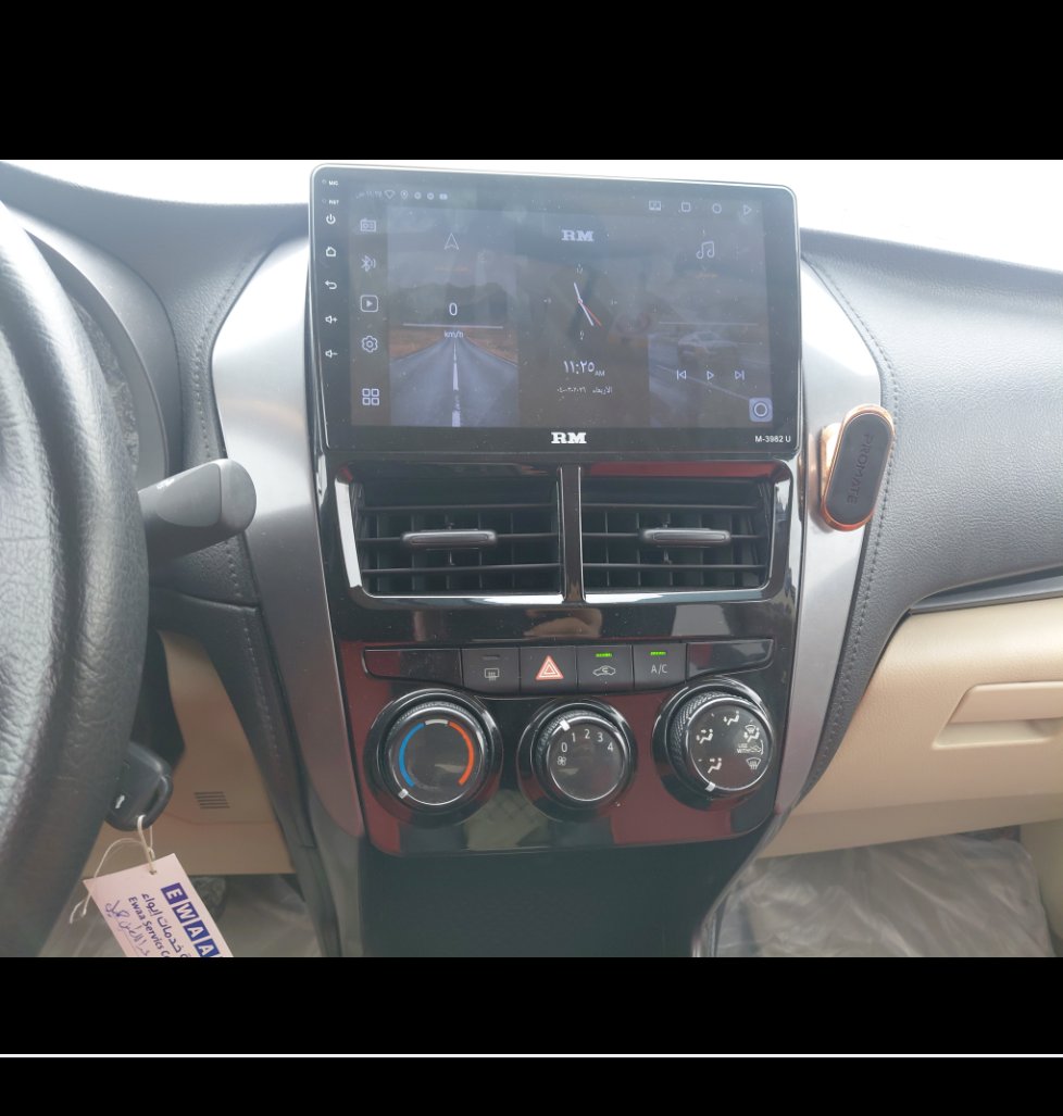 Toyota Yaris Y PLUS 2021 image