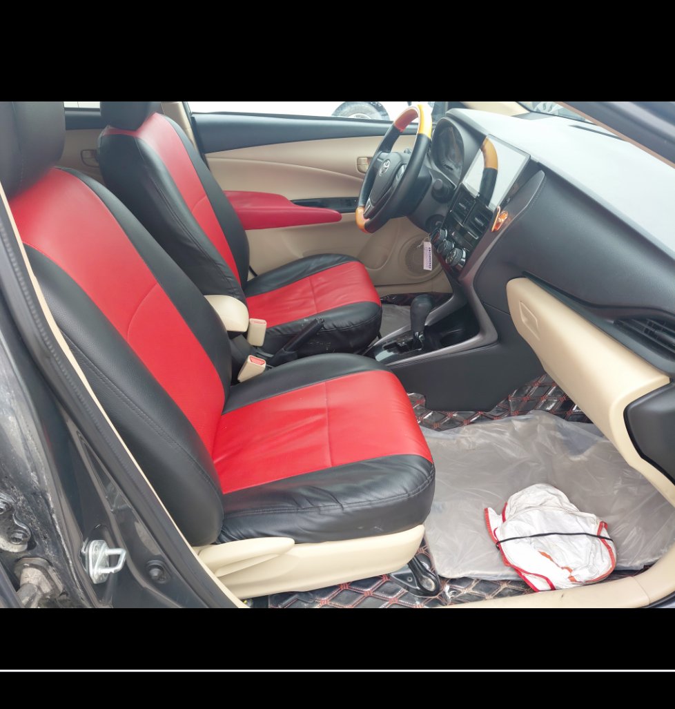 Toyota Yaris Y PLUS 2021 image