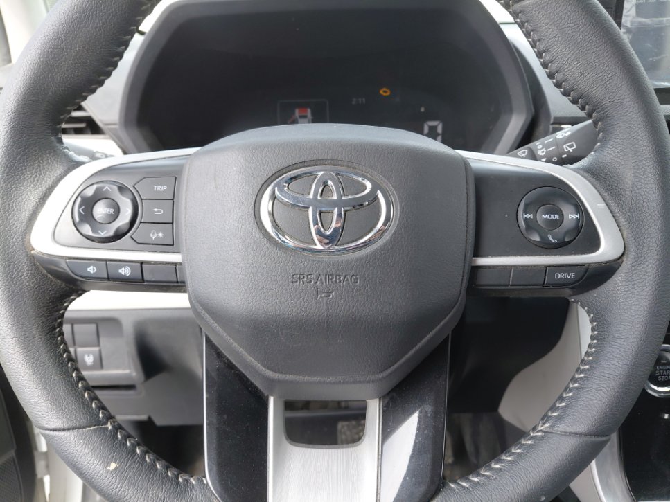 تويوتا فيلوز GLX 2024 image