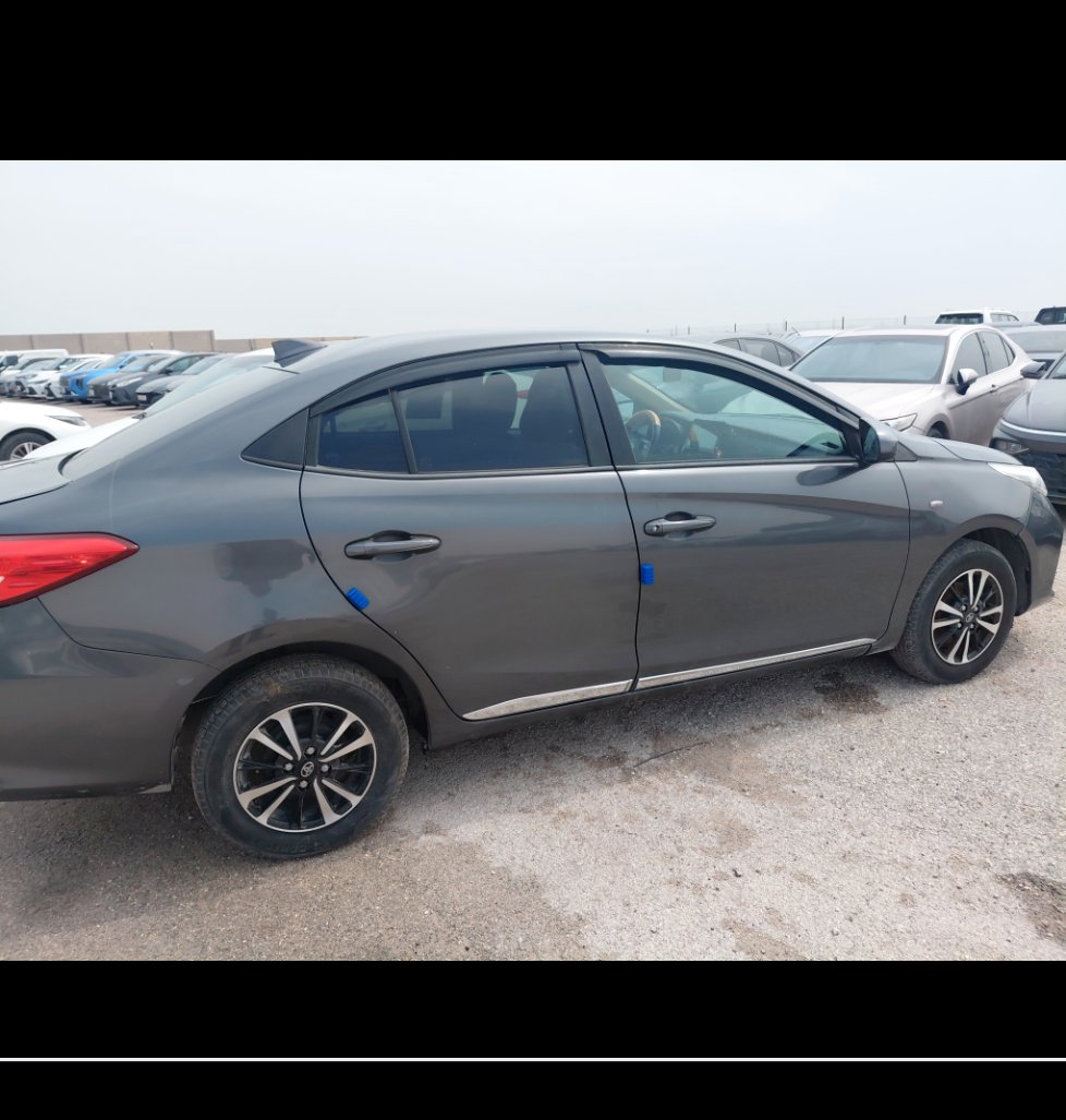 Toyota Yaris Y PLUS 2021 image