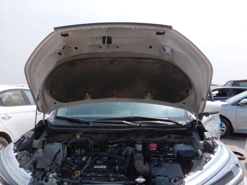 تويوتا فيلوز GLX 2024 image