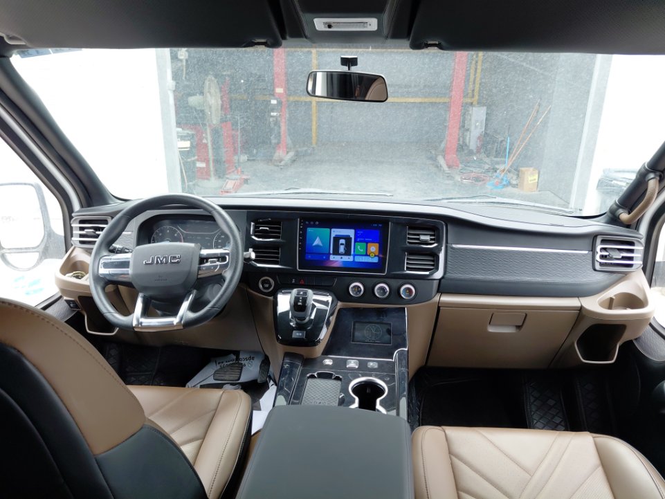 جا ام سي تورينج  2026 image