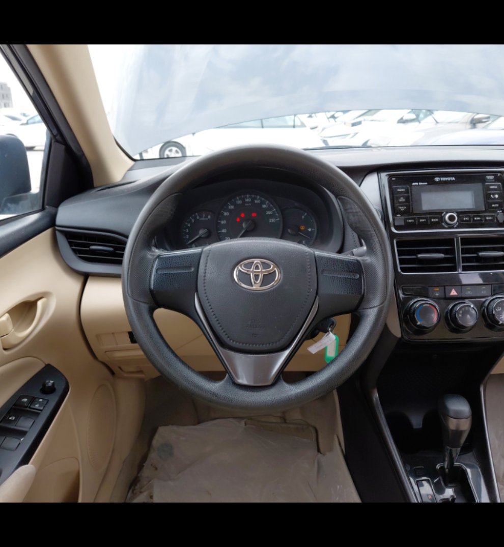 تويوتا يارس Y 2022 image