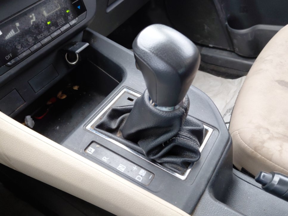 Toyota Yaris Y 2023 image