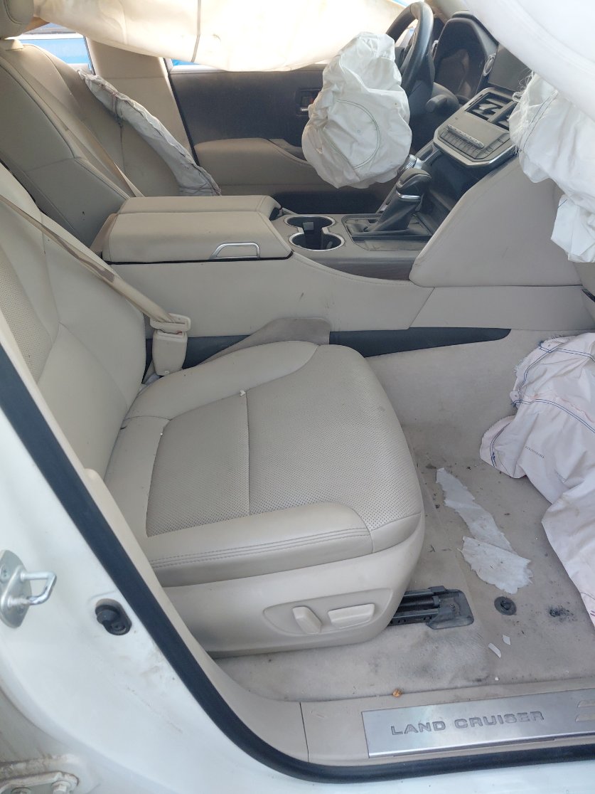 تويوتا لاند كروزر  2022 image