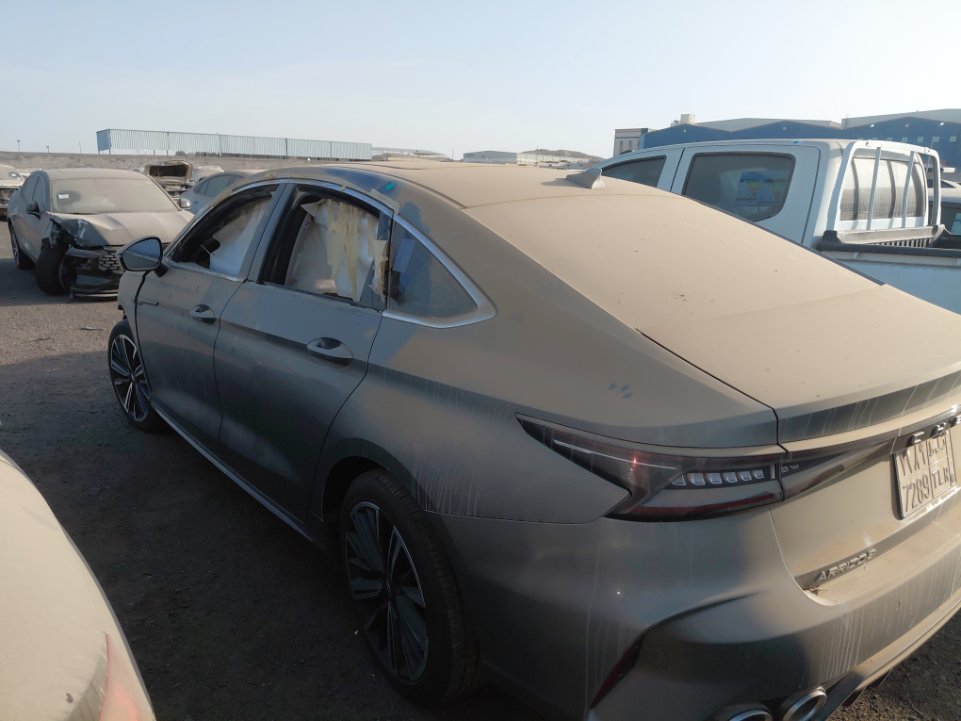 شيري اريزو 8 برو  2024 image