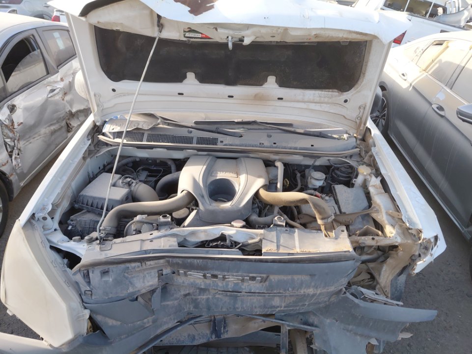 ايسوزو ديماكس  2021 image