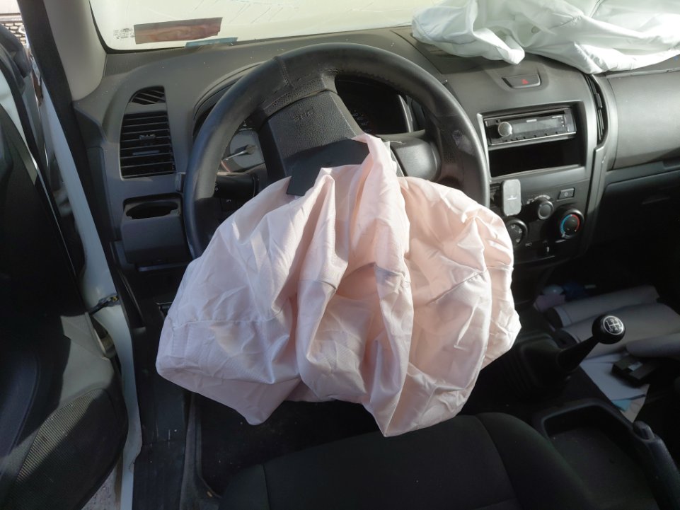 ايسوزو ديماكس  2021 image