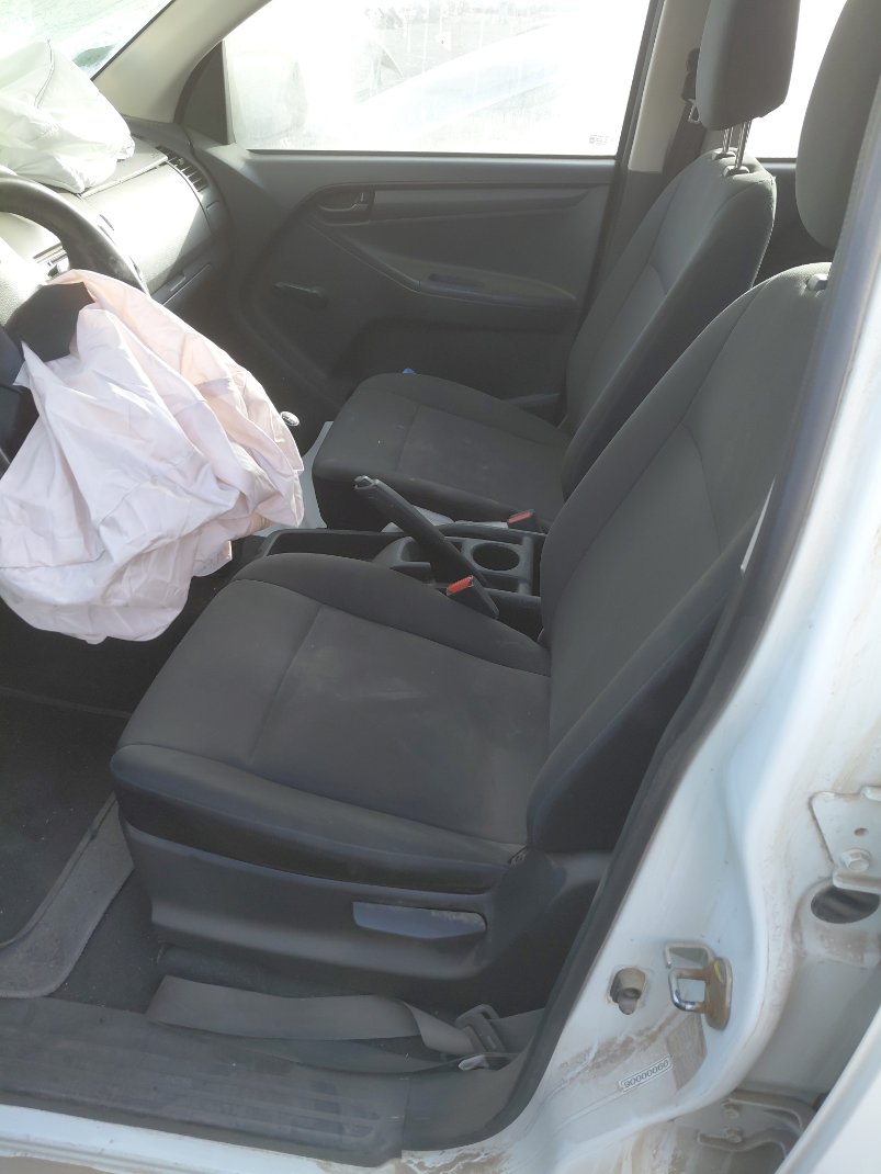 ايسوزو ديماكس  2021 image