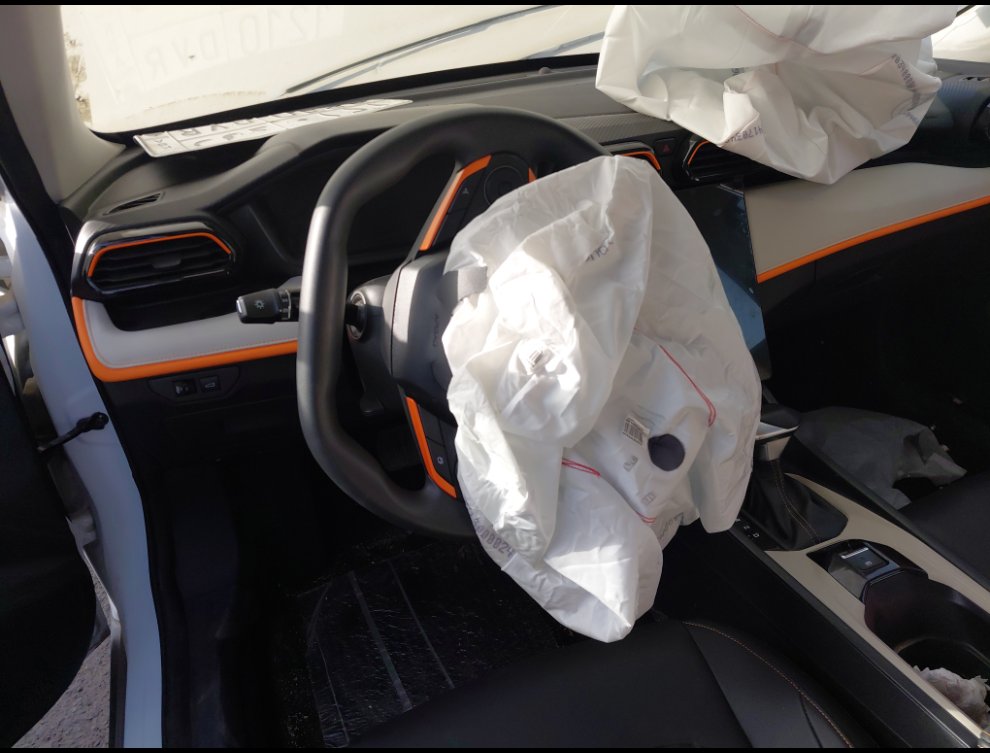 دونغ فينغ SHINE  2025 image