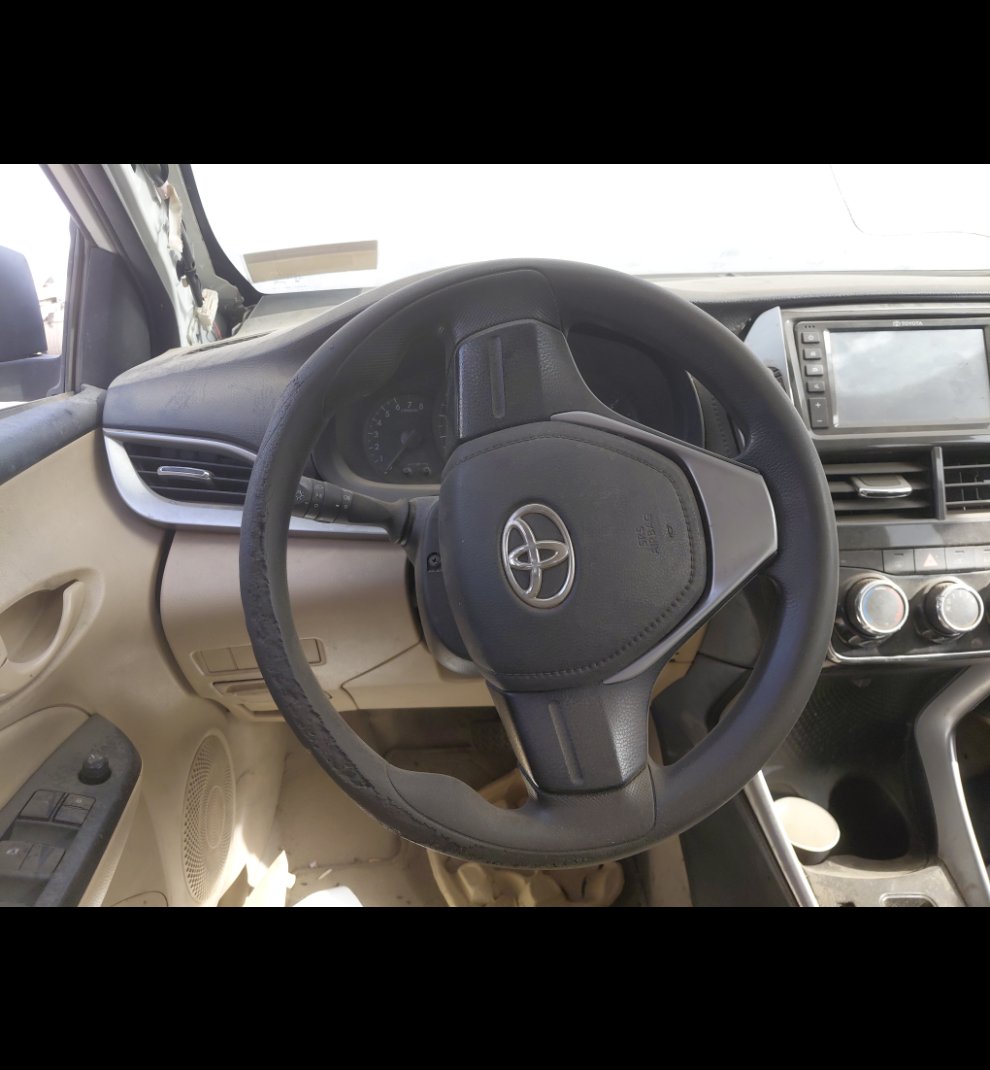 تويوتا يارس إسقاط لوحات  2020 image