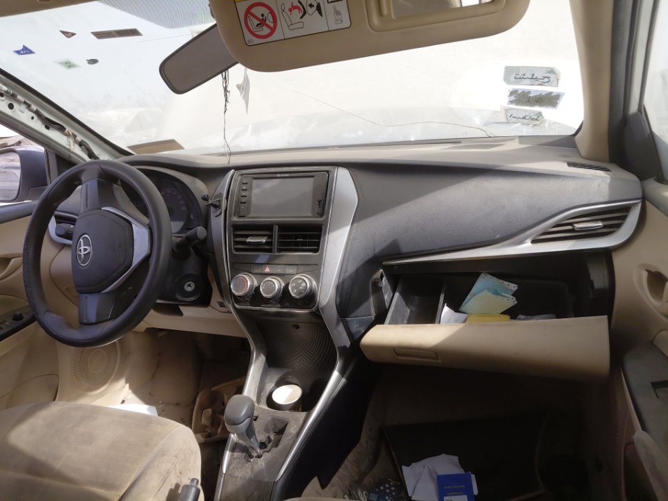 تويوتا يارس إسقاط لوحات  2020 image