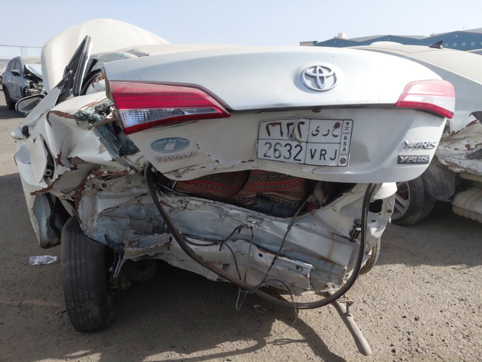 تويوتا يارس إسقاط لوحات  2020 image