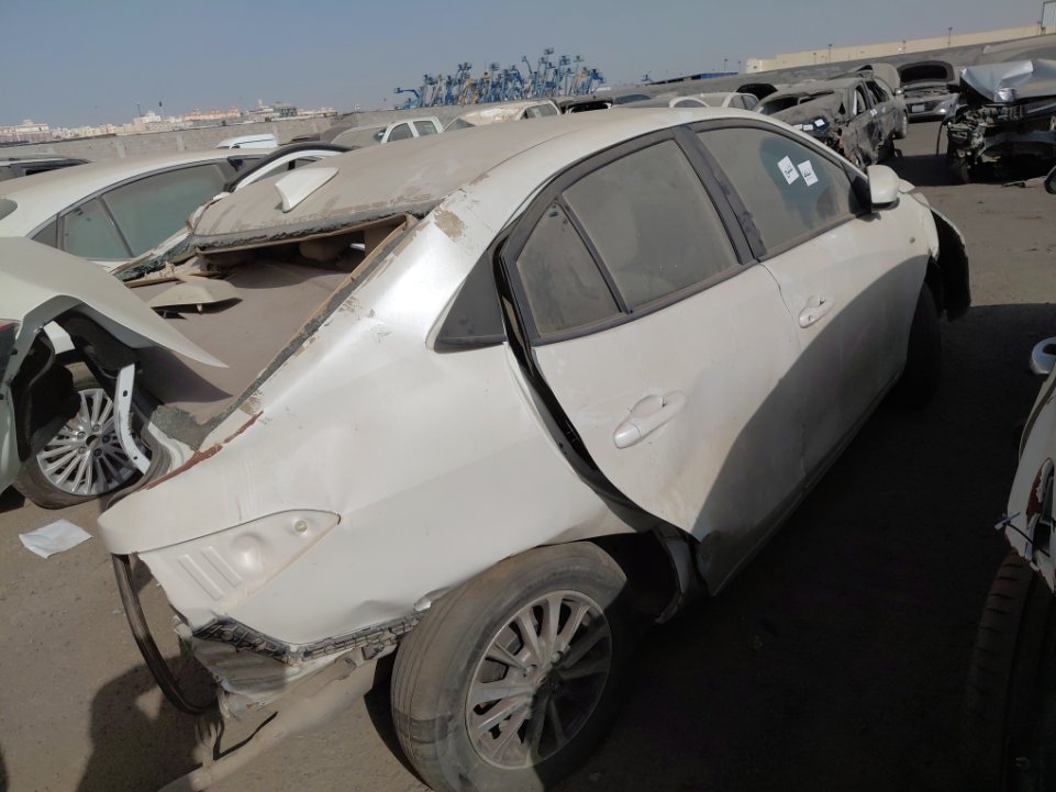 تويوتا يارس إسقاط لوحات  2020 image