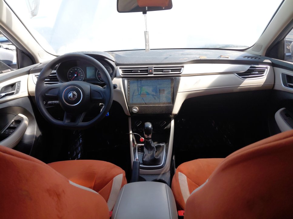 MG 5 عادي 2023 image