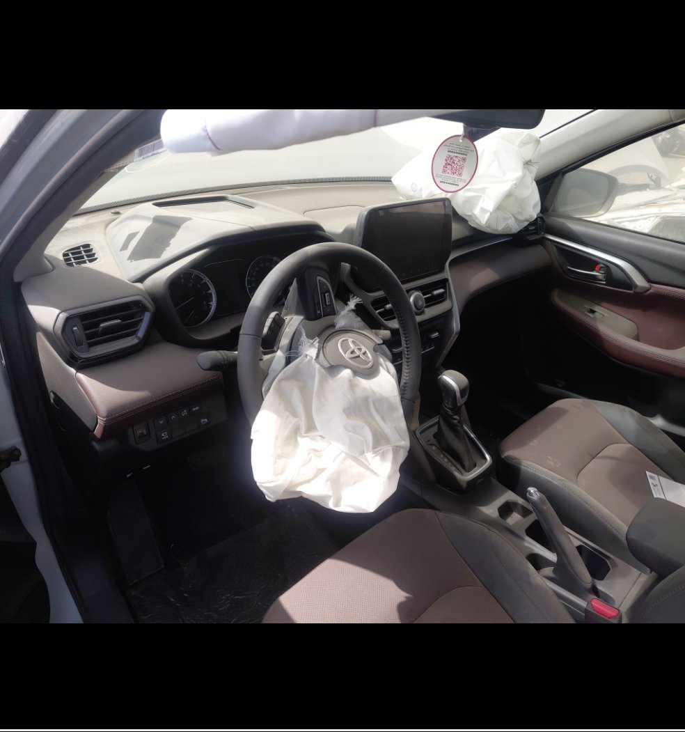 تويوتا اوربان كروز  2025 image