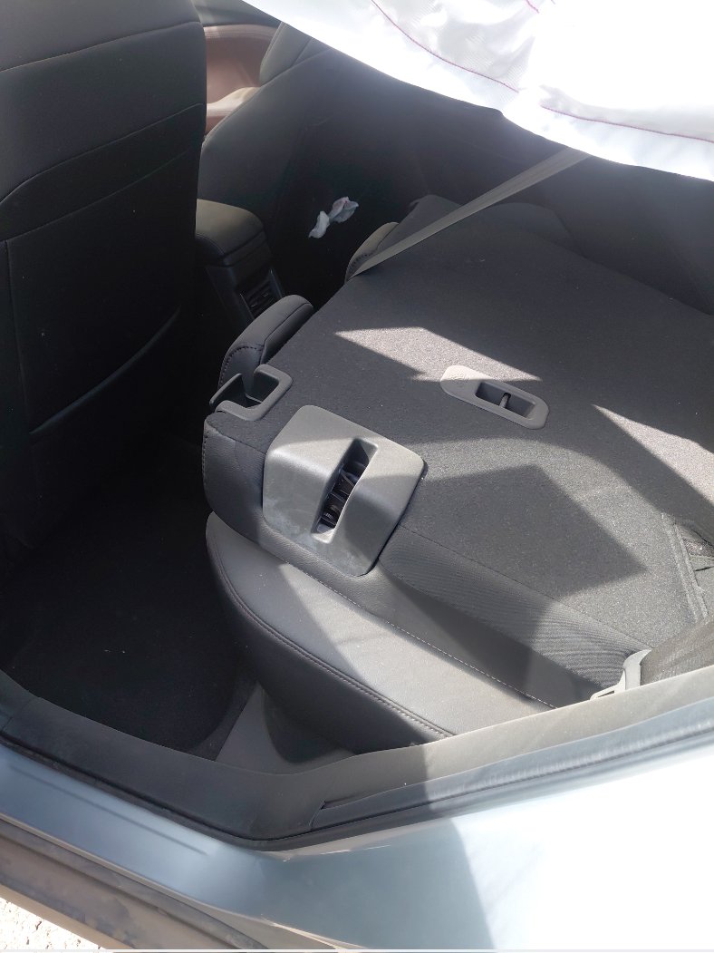 تويوتا اوربان كروز  2025 image