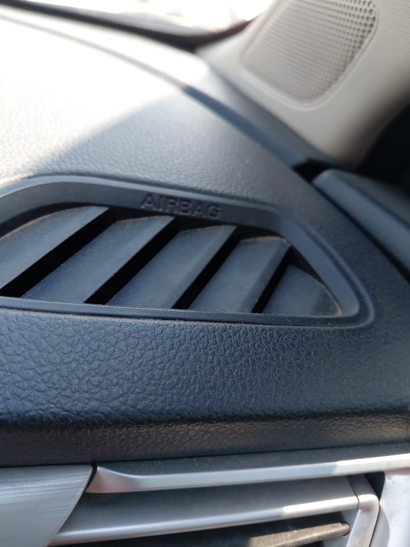 إم جي 5 لوكس 2023 image