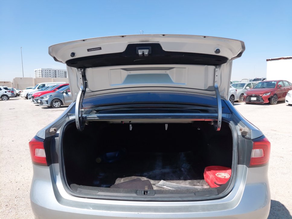 MG 5 عادي 2023 image