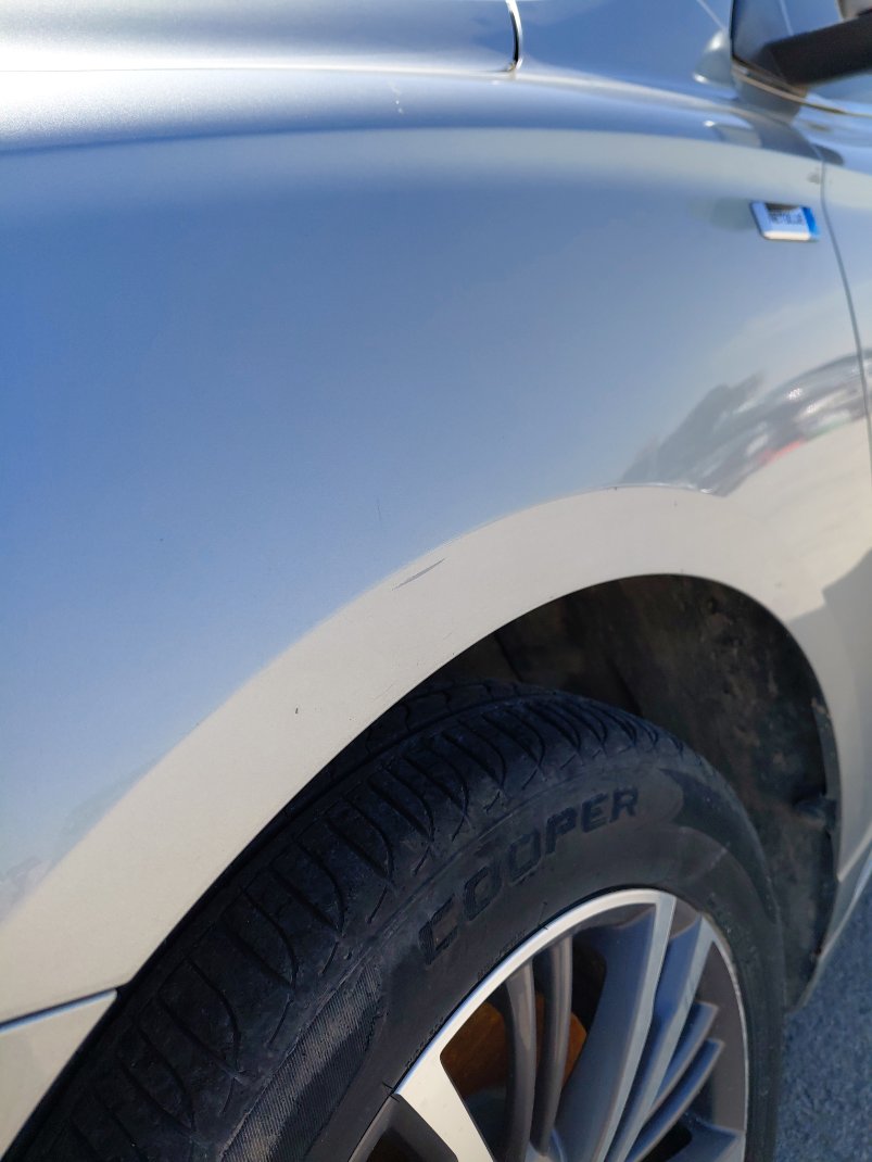 إم جي 5 لوكس 2023 image