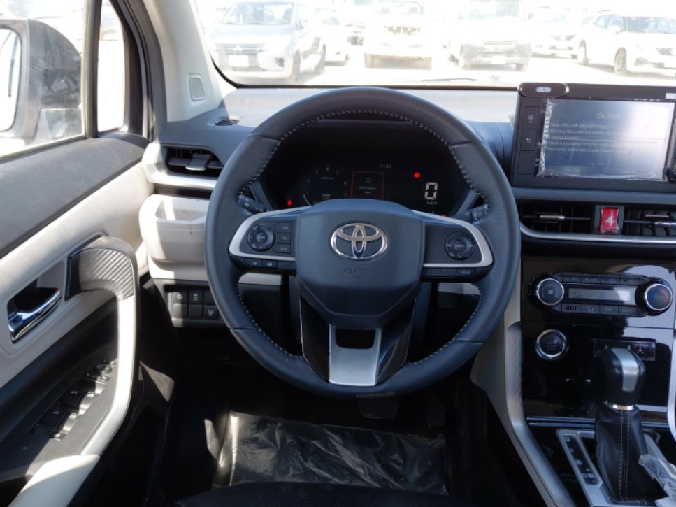 Toyota VELOZ GLX 2024 image