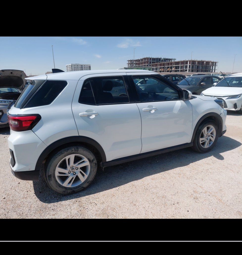 Toyota RAIZE XLE  2024 image