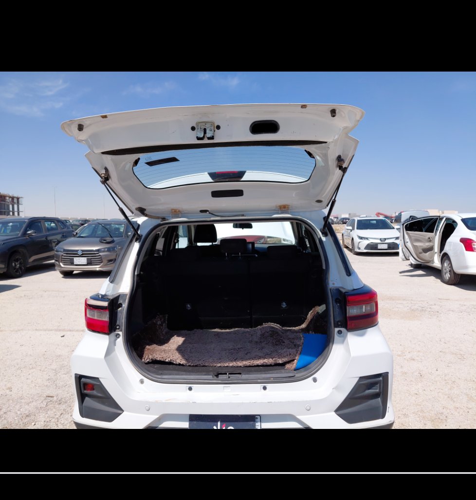 Toyota RAIZE XLE  2024 image