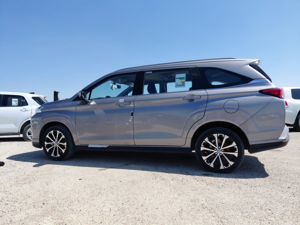 Toyota VELOZ GLX 2024 image