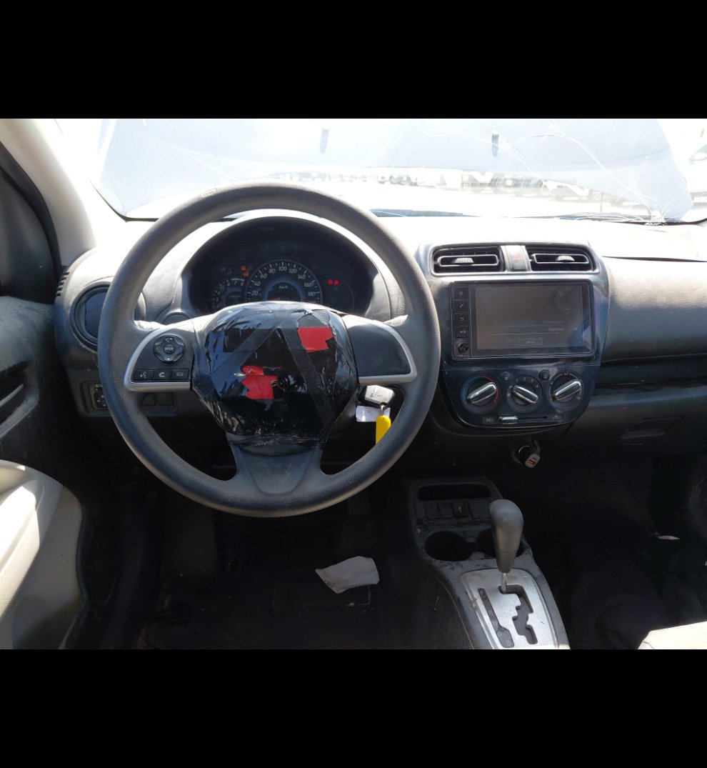 Mitsubishi Attrage ديلوكس 2023 image