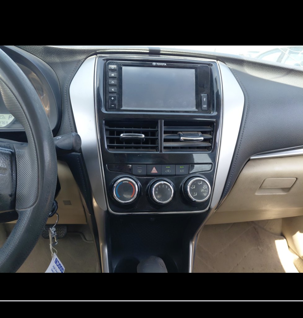 Toyota Yaris Y 2020 image