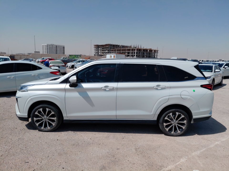 Toyota VELOZ GLX 2024 image