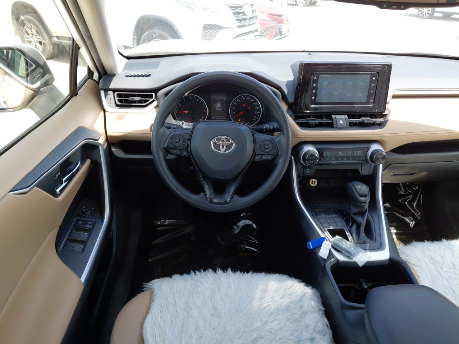 Toyota RAV4 XLE SPORT  2022 image