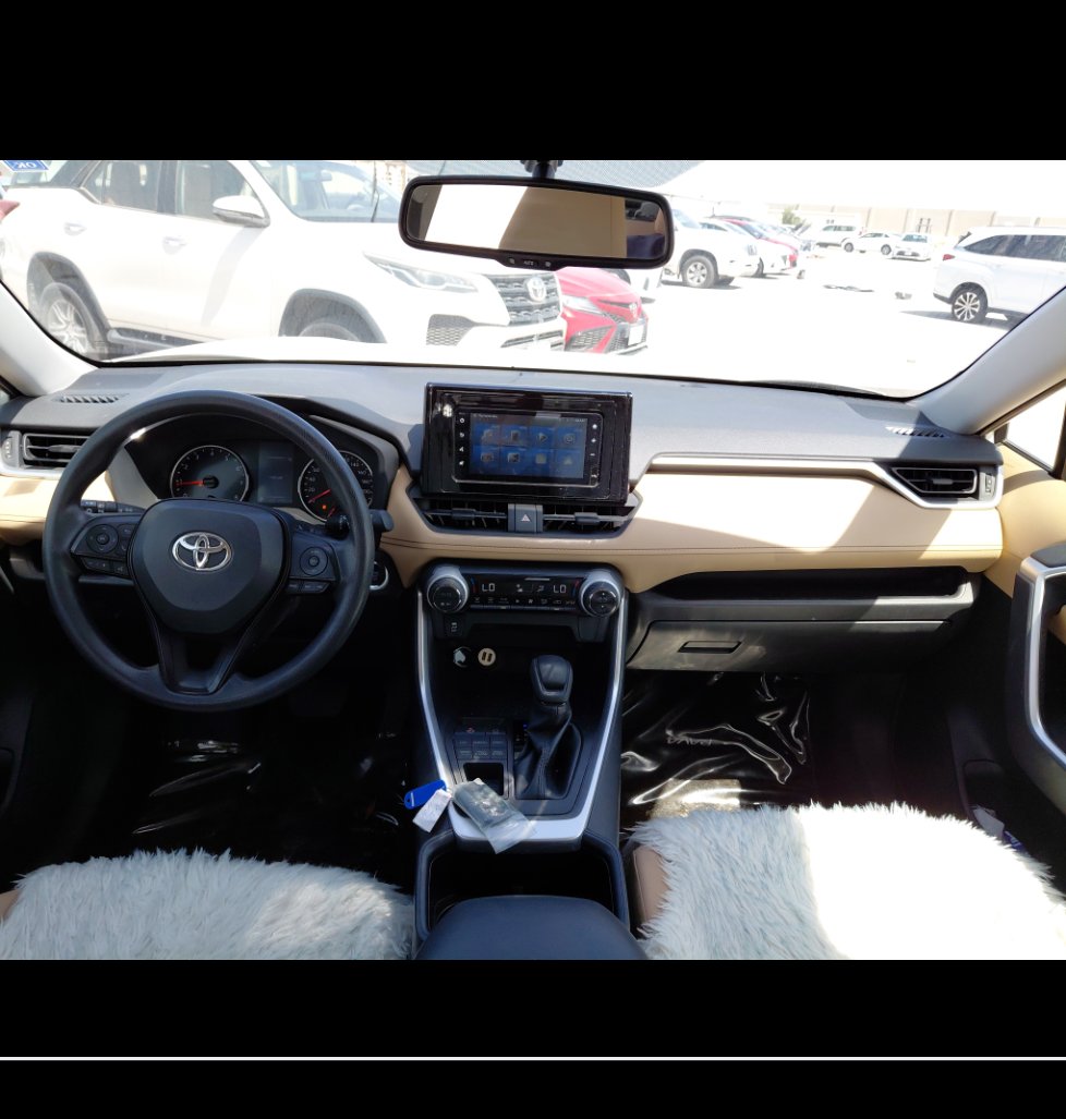 Toyota RAV4 XLE SPORT  2022 image
