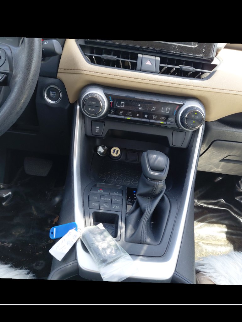 Toyota RAV4 XLE SPORT  2022 image