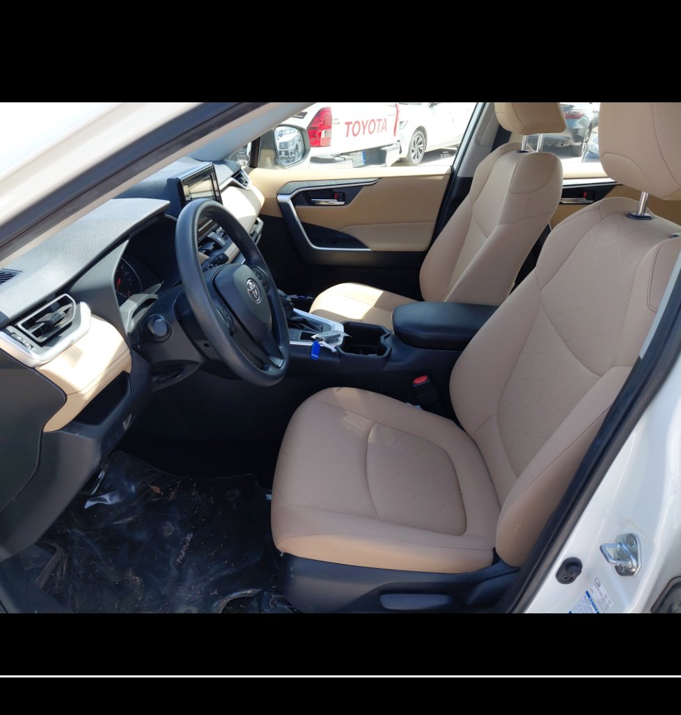 Toyota RAV4 XLE SPORT  2022 image