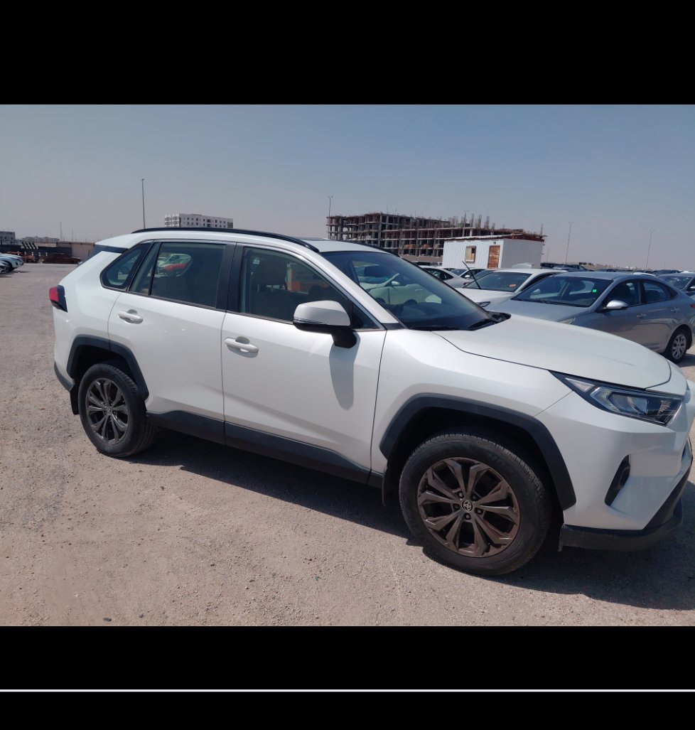 Toyota RAV4 XLE SPORT  2022 image