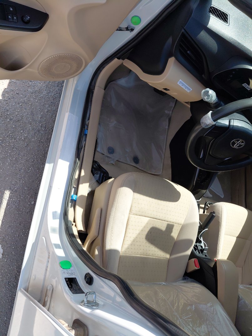 Toyota Yaris Y FLT  2022 image