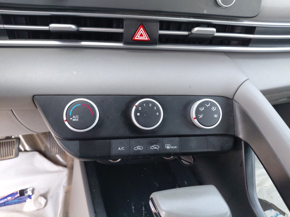 Hyundai Elantra SMART  2021 image