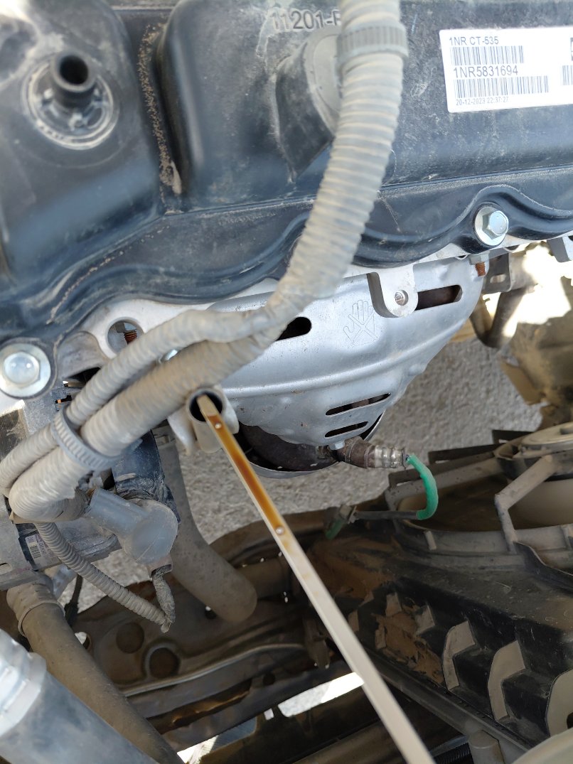 تويوتا يارس Y 2024 image