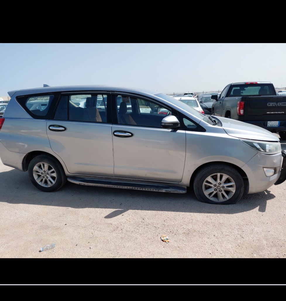 Toyota Innova  STD MPV  2021 image