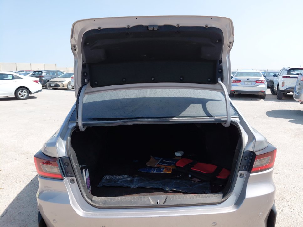 تويوتا يارس Y 2024 image