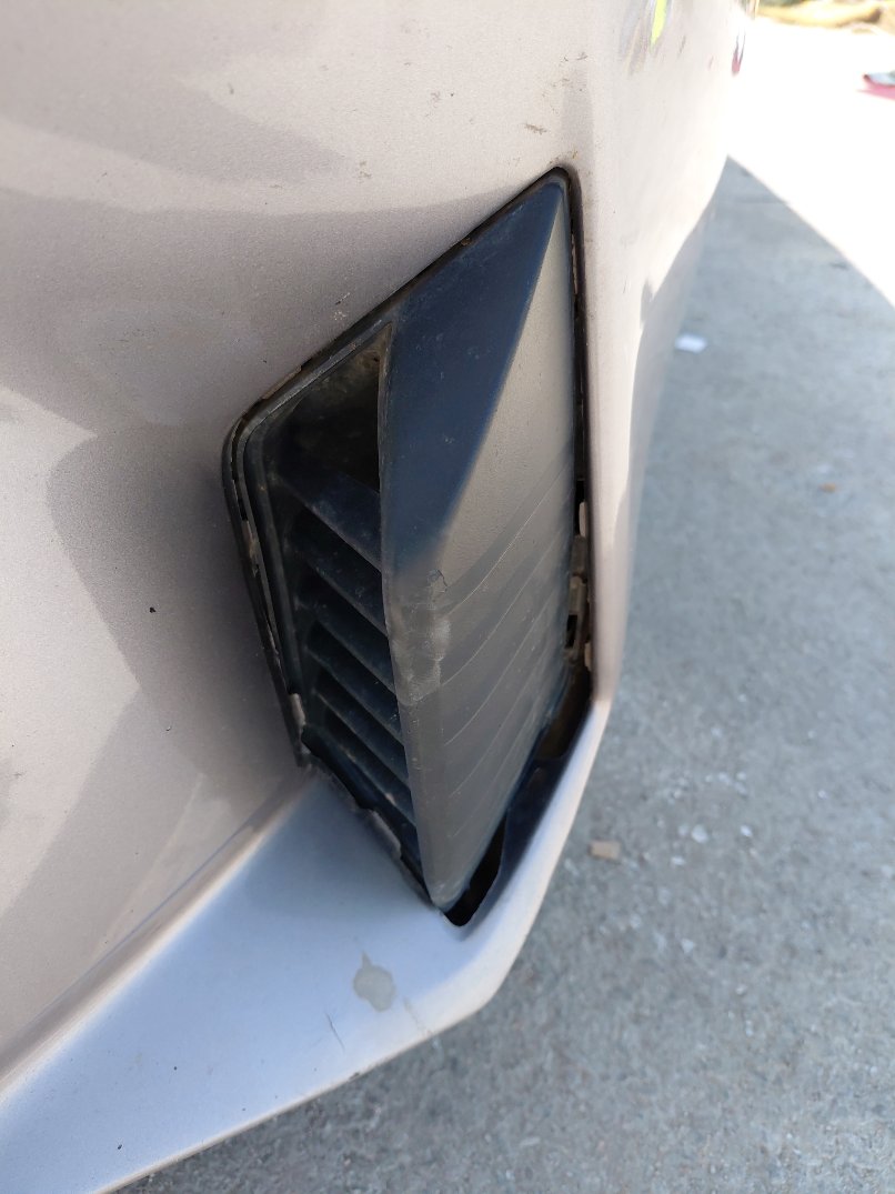 تويوتا يارس Y 2024 image