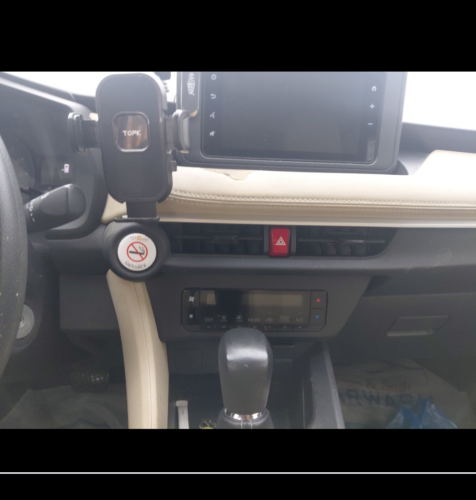 Toyota Yaris Y  2023 image