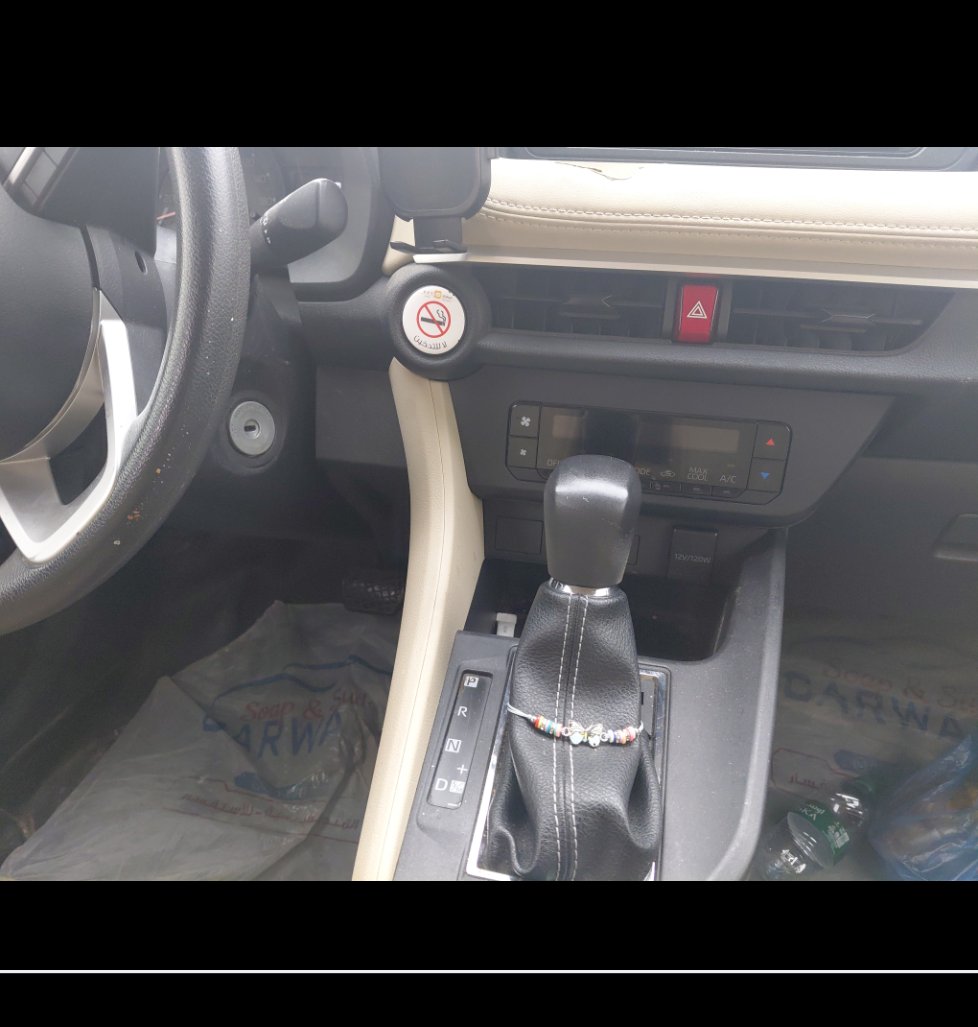 Toyota Yaris Y  2023 image